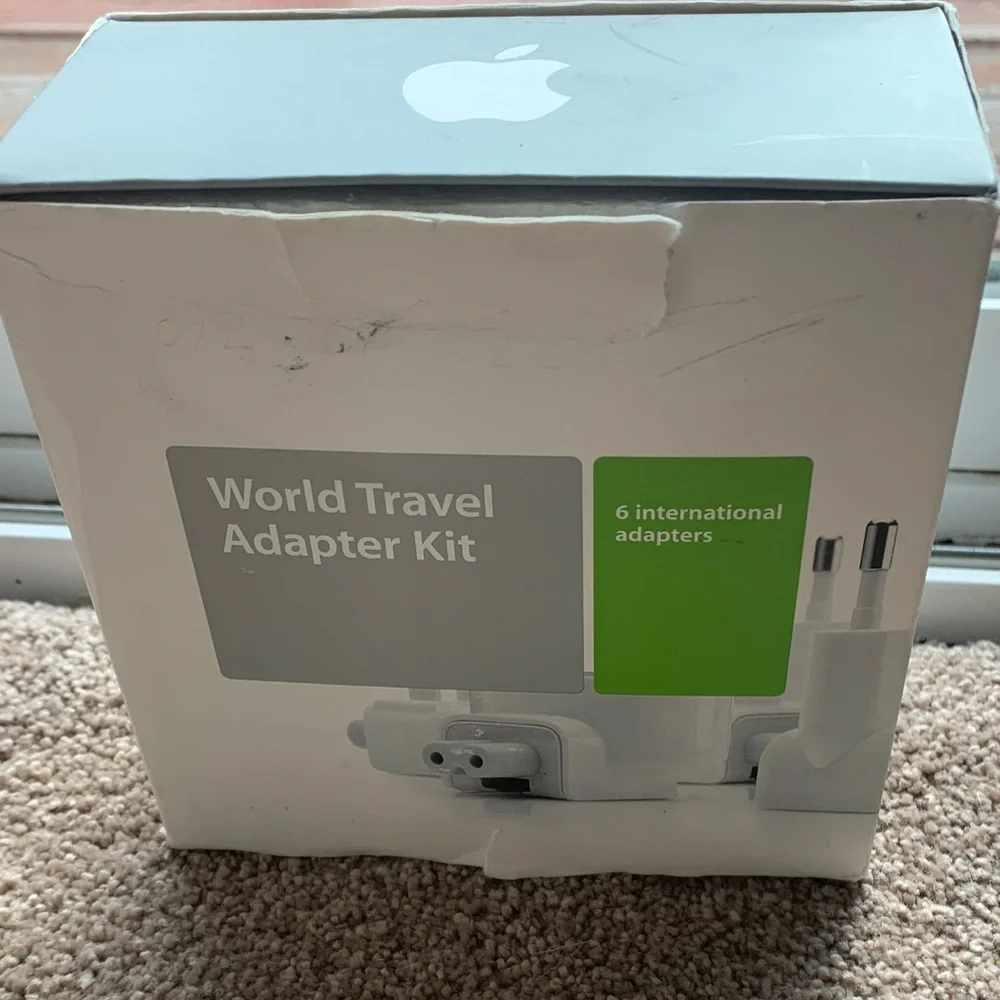 Apple World Travel Adapter Kit - Gray and White